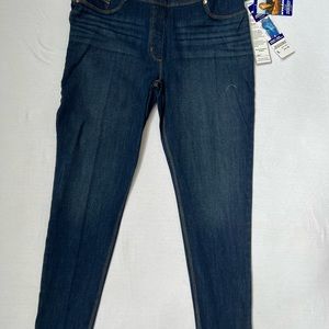 Peter Nygard, luxe denim jegging, size large 14-16, new with tags